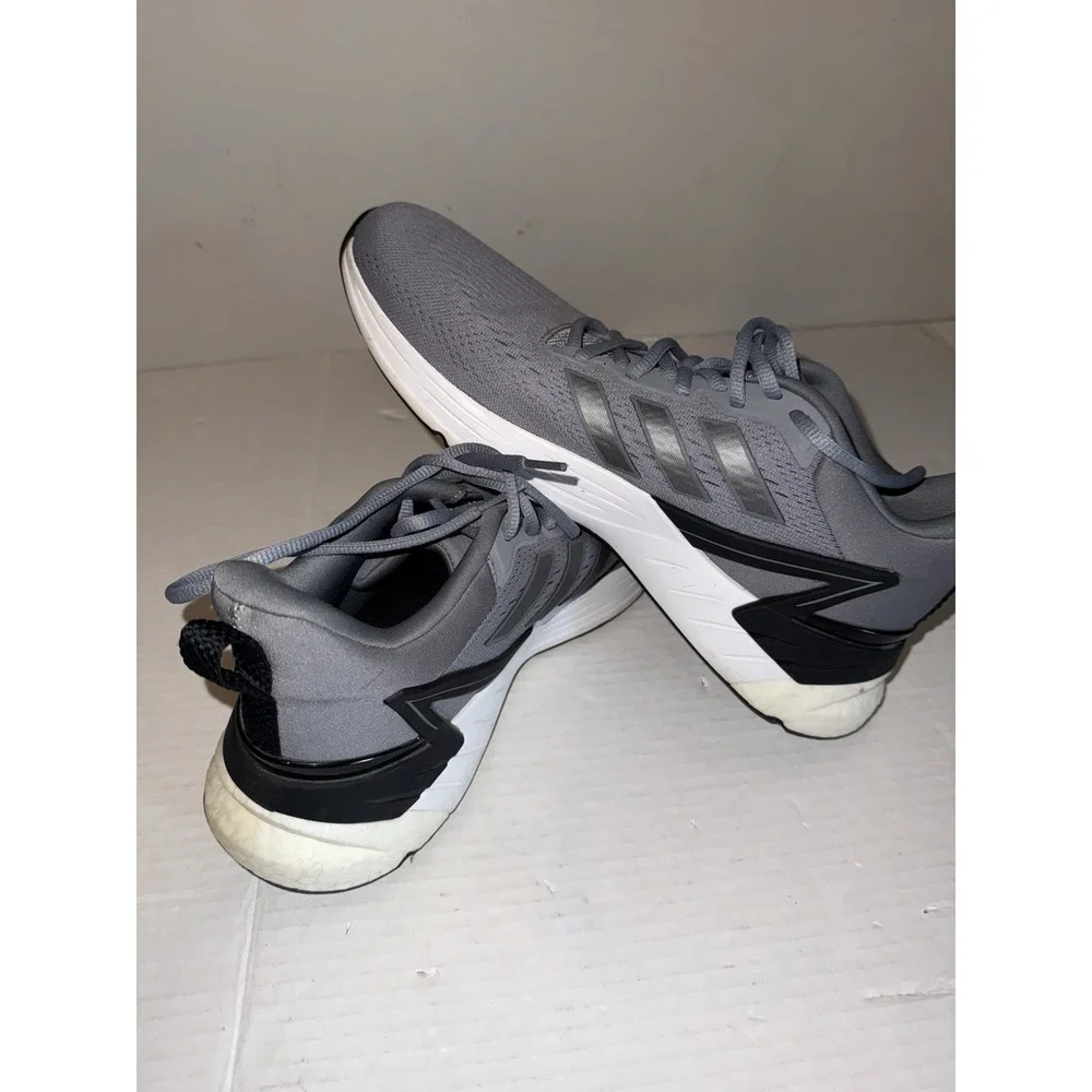 adidas Men's Sneakers Size 10